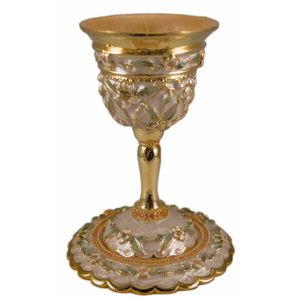 Royal Design Kiddush Cup In Ivory